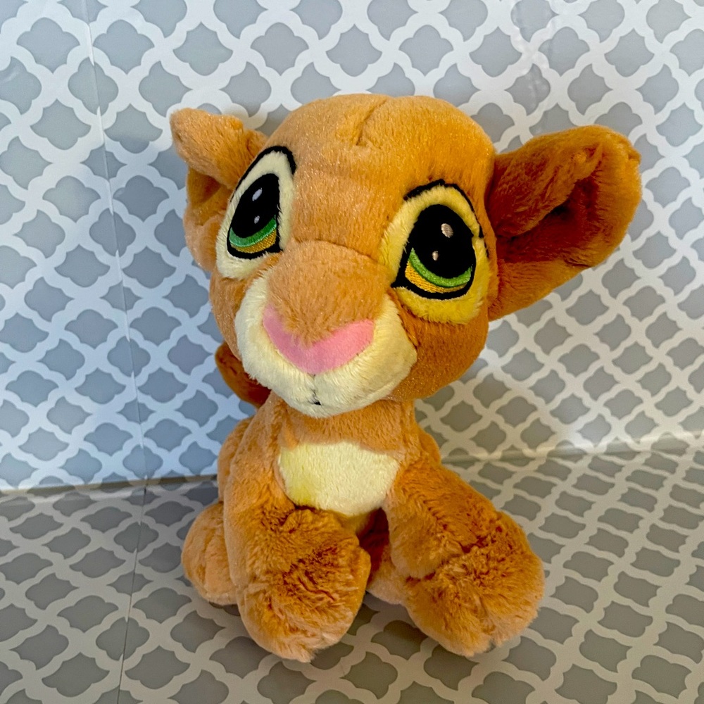 Disney Parks Exclusive, Lion King, 9" Nala Stuffed Plush, Excellent Condition
